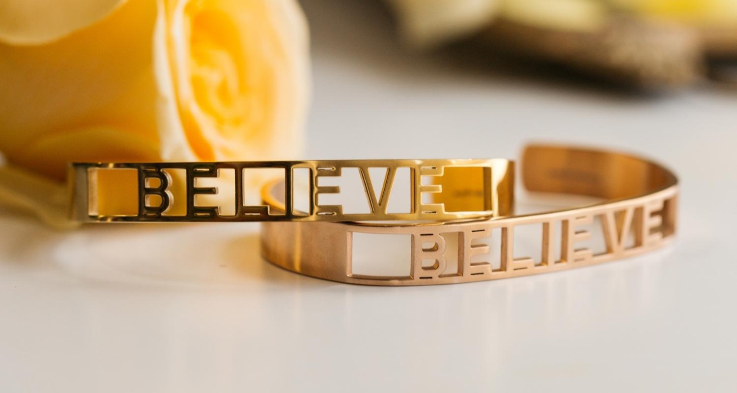 Statement Bands