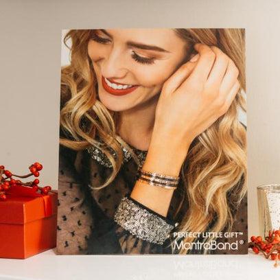 Retail Holiday Easel
